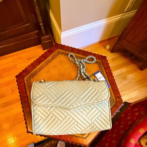 NWT Rebecca Minkoff Diagonal Quilted Shoulder Bag w/dust bag MSRP $425 - Picture 9 of 9